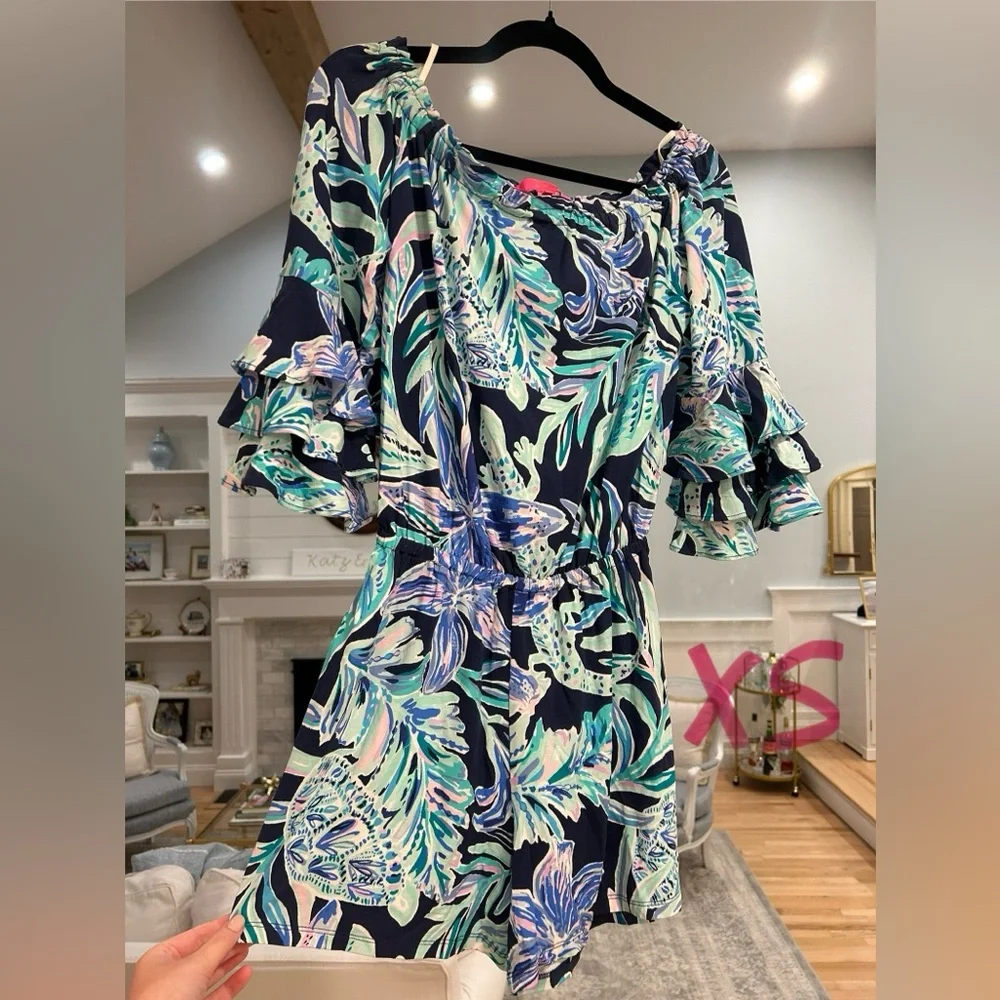 Lilly Pulitzer romper - Picture 1 of 1